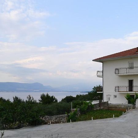 Apartments By The Sea Slatine, Ciovo - 15504 ภายนอก รูปภาพ