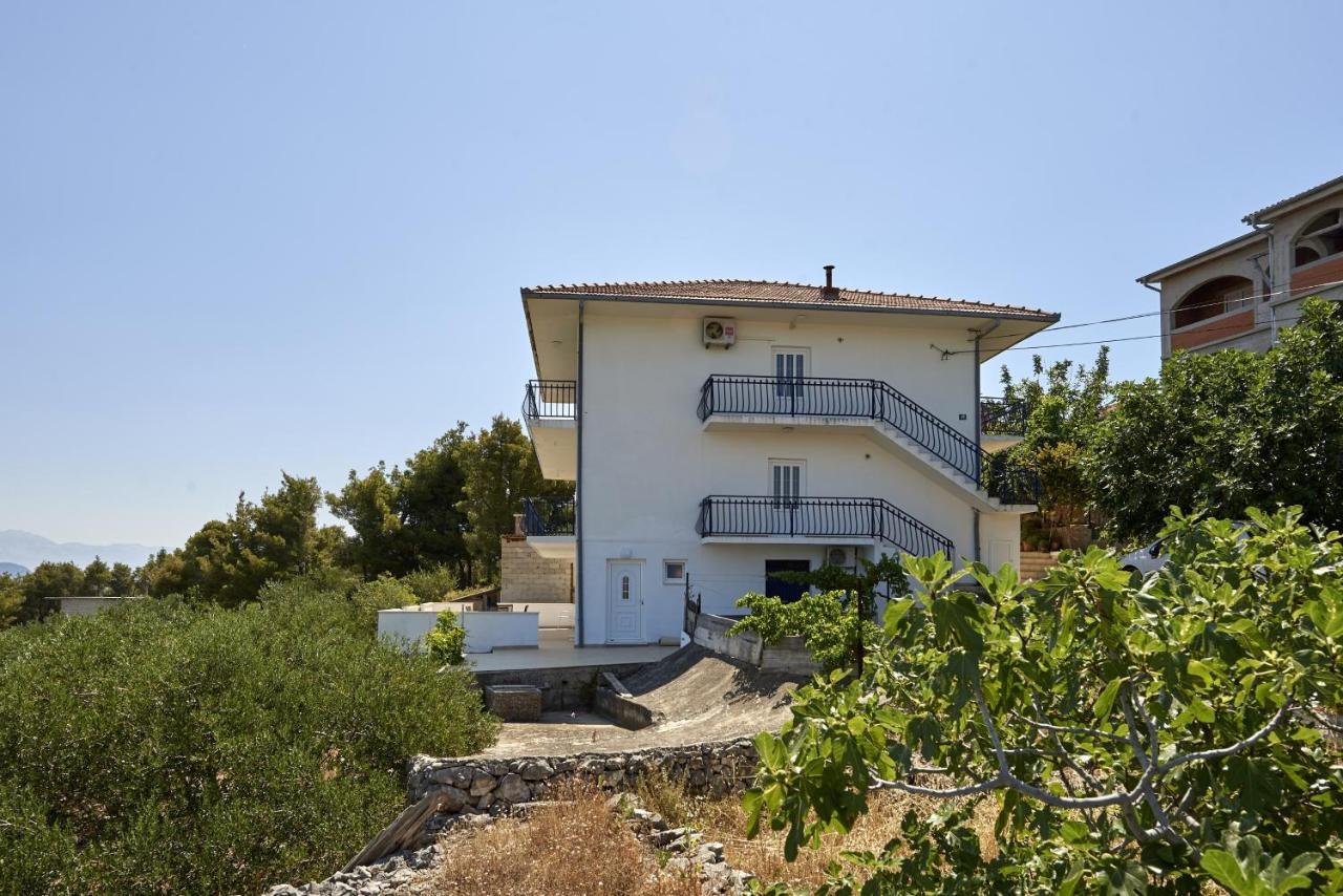 Apartments By The Sea Slatine, Ciovo - 15504 ภายนอก รูปภาพ