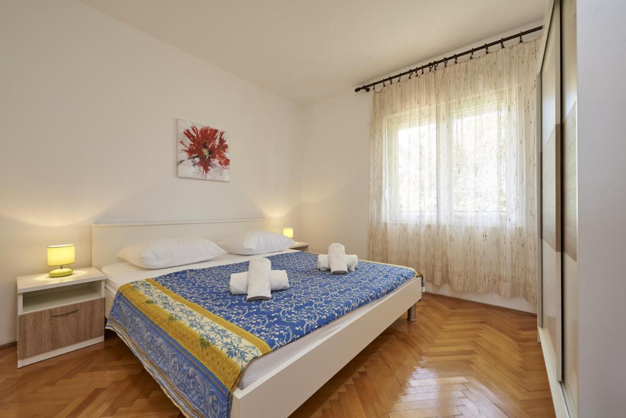 Apartments By The Sea Slatine, Ciovo - 15504 ภายนอก รูปภาพ